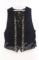 KETTY / パンジー刺繍ベスト  クロ×パープル O-25-11-17-021-EL-TO-IG-ZT449