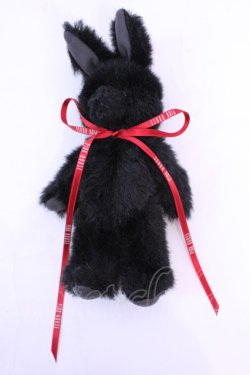 画像1: PINK HOUSE / うさぎさんぬいぐるみブローチ  クロ O-25-11-20-1020-LO-ZA-IG-OS