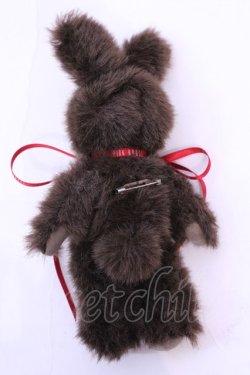 画像2: PINK HOUSE / うさぎさんぬいぐるみブローチ  ブラウン O-25-11-20-1022-LO-ZA-IG-OS