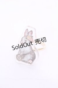 Enchantlic Enchantilly / Dolled up Ring(うさぎ)  うさぎ（左向き） O-25-11-21-1056-LO-AC-OW-OS