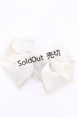 画像1: 【SALE】Enchantlic Enchantilly / 雪の結晶モチーフリボンブローチ  ゴールド O-25-11-21-1004-LO-AC-OW-ZT208F002