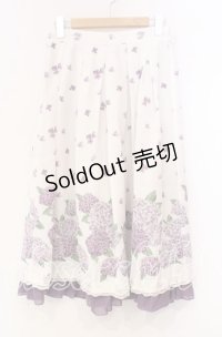 axes femme / 紫陽花パネル柄スカート  シロ O-25-11-22-045-AX-SK-IG-ZT1202W