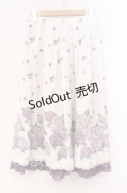 画像1: axes femme / 紫陽花パネル柄スカート  シロ O-25-11-22-045-AX-SK-IG-ZT1202W