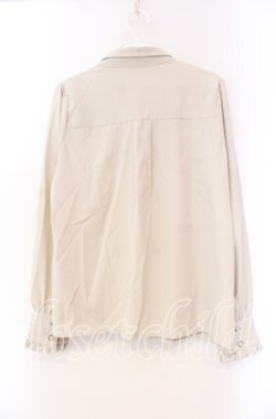 画像4: axes femme / バラ刺繍ネクタイ付きブラウス  ベージュ×グリーン O-25-11-22-085-AX-BL-IG-OS