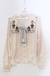 Amavel / お菓子の国の女王ブラウス F ベージュ O-25-11-28-055-CA-BL-OW-OS