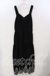 axes femme POETIQUE / 裾刺繍ワンピース M クロ O-25-11-28-092-AX-OP-OW-ZT132