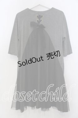 画像2: 【SALE】jouetie / 十字架プリントカットワンピース  グレー O-25-11-28-036-EL-TO-IG-ZT476