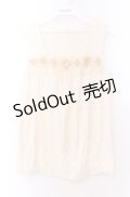 【SALE】axes femme / お花モチーフタンク Ｍ アイボリー O-25-11-29-043-AX-TO-IG-ZT315