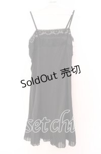 axes femme / プリーツシフォンインナーキャミワンピース Ｍ クロ O-25-11-29-045-AX-OP-IG-OS