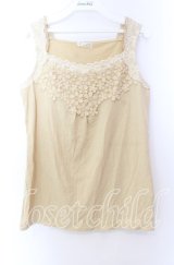 axes femme / モチーフ付きタンクトップ  イエロー O-25-11-29-051-AX-TO-IG-OS