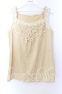 axes femme / モチーフ付きタンクトップ  イエロー O-25-11-29-051-AX-TO-IG-OS