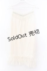 axes femme / 裾チュールレースキャミソール  アイボリ- O-25-11-29-060-AX-TO-IG-OS