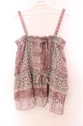 axes femme / バンダナ柄キャミトップス Ｍ ピンクベージュ O-25-11-29-024-AX-TO-IG-ZT320