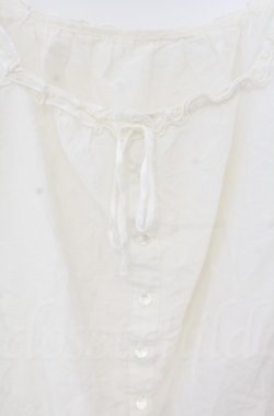 画像2: LODISPOTTO / ビーズボタン配色プルオーバー  アイボリー O-25-11-30-089-LO-TO-IG-OS