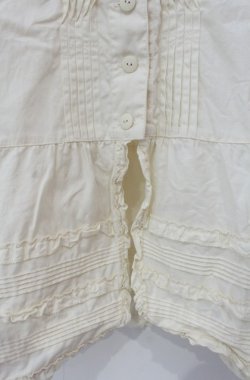 画像2: KANEKO ISAO / ノーカラータックブラウス【お直しあり】  アイボリー O-25-11-30-011-EL-BL-IG-OS