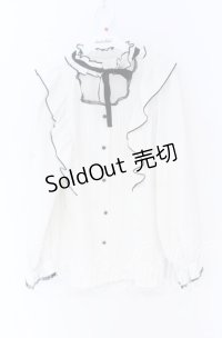 Rojita / デコルテ開きラッフルボリュームブラウス  シロ×クロ O-25-12-02-1051-LO-BL-IG-OS