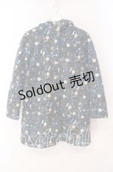 Franche Lippee / おでかけオリプリキルトコート M ブラック・おやゆびひめ O-25-12-02-069-LO-CO-OW-OS