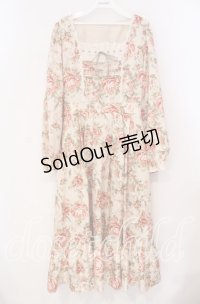 axes femme / ブルームフラワー柄ワンピース  アイボリー O-25-12-02-030-AX-OP-IG-OS