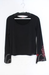 Qutie Frash / 2020プレミアム-金華-インナーTシャツ  ブラック×レッド O-25-12-03-028-QU-TO-OW-ZT1208B