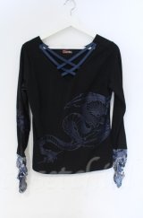 Qutie Frash / クロスインナーT  ブルー×ブラック O-25-12-03-040-QU-TO-IG-ZT1208B