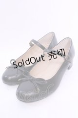 F&A / リボンストラップパンプス L クロ O-25-12-04-1048-LO-SH-OW-OS