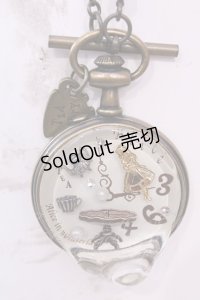 Q-pot. / アリスのメルティポケットウォッチネックレス  アンティークゴールド O-25-12-04-1065-QP-AC-OW-OS