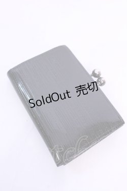 画像2: BPN / 十字架付き型押しエナメル折りたたみ財布  ブラック O-25-12-04-1084-GO-ZA-OW-OS