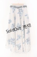 an another angelus / ベルト付きアートローズ柄フレアースカート【洗える】 F ブルー O-25-12-04-017-CA-SK-OW-OS