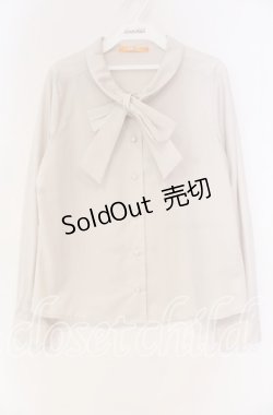 画像1: Fi.n.t  / タックリボンタイシャツ F ベージュ O-25-12-04-022-LO-BL-OW-OS