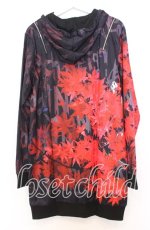 画像4: NieR CLOTHING / 2WAYオフショルジップパーカー F ブラックｘレッド O-25-12-05-051-PU-TO-YM-ZT064 (4)