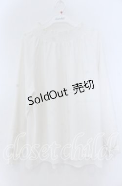 画像1: axes femme / シャーリングスタンドブラウス F シロ O-25-12-05-1028-AX-BL-OW-OS