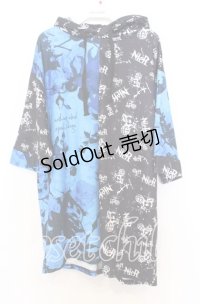 NieR Clothing / ROSEバイカラー半袖パーカー F ブラックｘブルー O-25-12-05-060-PU-TO-YM-OS