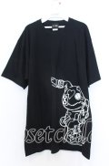 NieR Clothing / プリントBIG Tシャツ  ブラック O-25-12-05-063-PU-TS-YM-OS