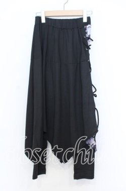 画像1: NieR Clothing / レースアップイレヘムサルエルパンツ  ブラック O-25-12-05-066-PU-PA-YM-OS