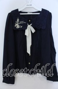 axes femme POETIQUE / Disneyラプンツェル/スカラップ襟刺繍ブラウス Ｍ ネイビー O-25-12-07-051-AX-BL-IG-OS