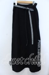 PINK HOUSE / ギンガムロゴ裏毛スカート  クロ O-25-12-07-008-LO-SK-IG-OS