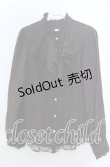 axes femme / ボリュームフリルスタンドBL Ｍ ブラウン O-25-12-07-022-AX-BL-IG-OS