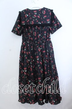 画像2: axes femme / チェリーローズ柄セーラーワンピース Ｍ クロ O-25-12-07-040-AX-OP-IG-OS