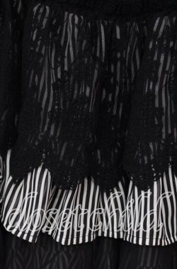 画像2: BPN / ストライプシフォンティアードスカート  ブラック×ストライプ O-25-12-08-027-GO-SK-IG-OS