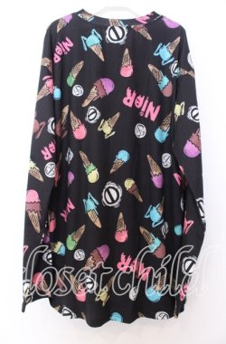 画像2: NieR Clothing / アイスクリームプリントカットソー F ブラック O-25-12-10-050-PU-TO-YM-OS