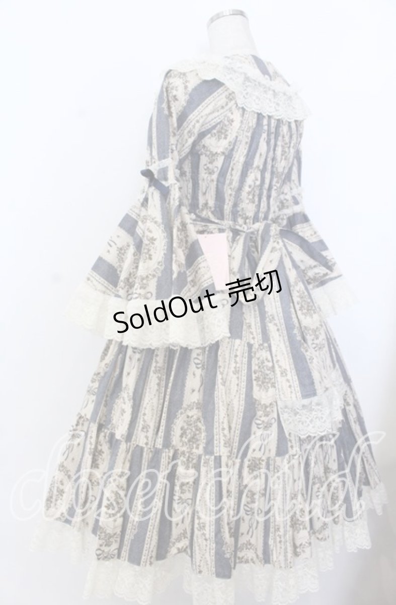 画像3: metamorphose / アンティークブーケ姫袖ワンピース  クラシックブルー O-25-12-10-005-ME-OP-IG-OS (3)