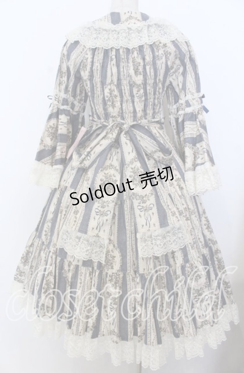 画像4: metamorphose / アンティークブーケ姫袖ワンピース  クラシックブルー O-25-12-10-005-ME-OP-IG-OS (4)