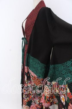 画像2: Qutie Frash / 和柄切り替え着物ロングカーディガン  ブラック×レッド O-25-12-10-009-QU-JA-OW-OS