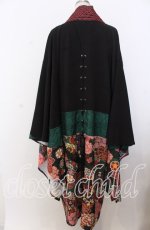 画像3: Qutie Frash / 和柄切り替え着物ロングカーディガン  ブラック×レッド O-25-12-10-009-QU-JA-OW-OS (3)