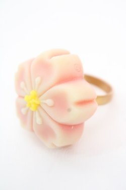 画像1: Q-pot. / 高島屋限定サクラサクリング  ゴールド×ピンク O-25-12-11-1057-QP-AC-IG-OS