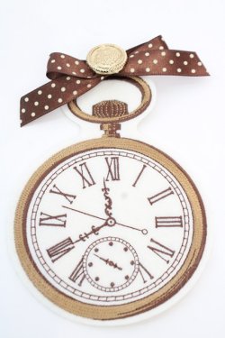 画像1: ALICE and the PIRATES / 時計うさぎのワッペンブローチ  ブラウン O-25-12-11-1062-PA-AC-OW-OS