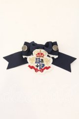 ALICE and the PIRATES / Chester&Maisyワッペン付きリボンブローチ  ネイビー O-25-12-13-001-PA-AC-IG-OS