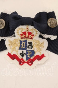 画像2: ALICE and the PIRATES / Chester&Maisyワッペン付きリボンブローチ  ネイビー O-25-12-13-001-PA-AC-IG-OS