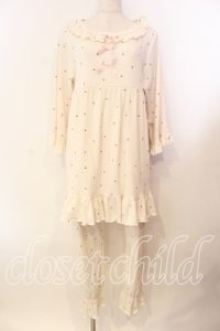 m petit by misako / 花がらルームウェア  クリーム O-25-12-13-060-LO-TO-IG-OS