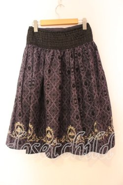 画像3: axes femme / Disneyダークオーナメント柄スカート  パープル O-25-12-13-077-AX-SK-IG-OS